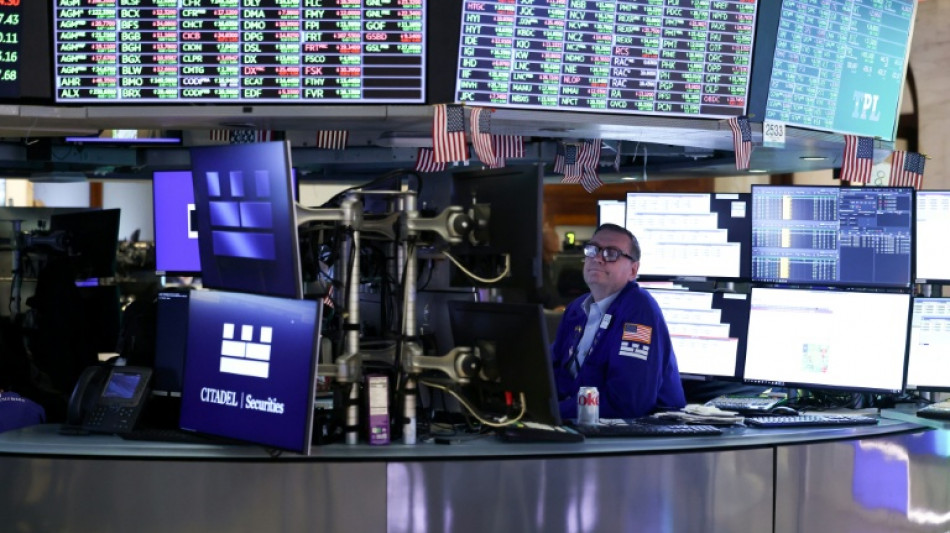 Wall Street termine en hausse, mise sur la poursuite du cessez-le-feu