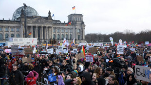 Contre l'extr&ecirc;me-droite: pr&egrave;s de 150.000 manifestants &agrave; Berlin