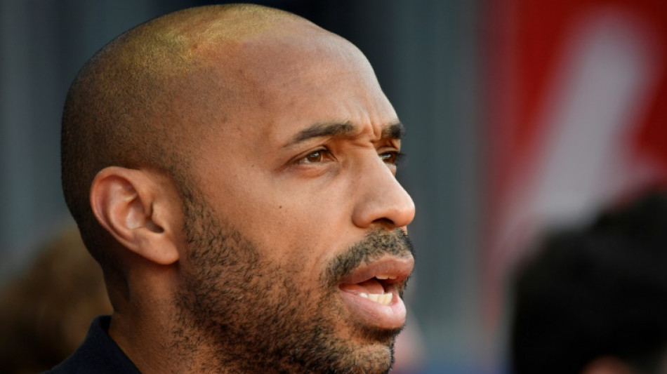 Thierry Henry estreia como t&eacute;cnico da sele&ccedil;&atilde;o francesa Sub-21 com vit&oacute;ria sobre a Dinamarca