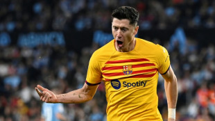 Bar&ccedil;a vence Celta com gols de Lewandowski; Atl&eacute;tico goleia Las Palmas