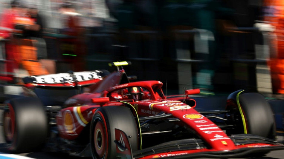 Ferrari exhibe m&uacute;sculo ante Verstappen en los libres del GP de Australia