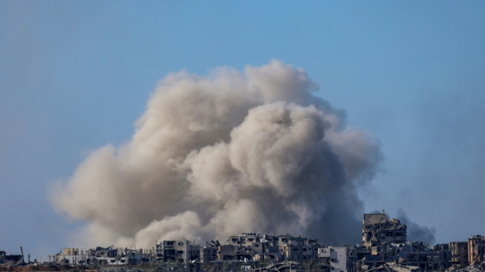 Nouvelles frappes isra&eacute;liennes sur Gaza, appels aux n&eacute;gociations sur les otages