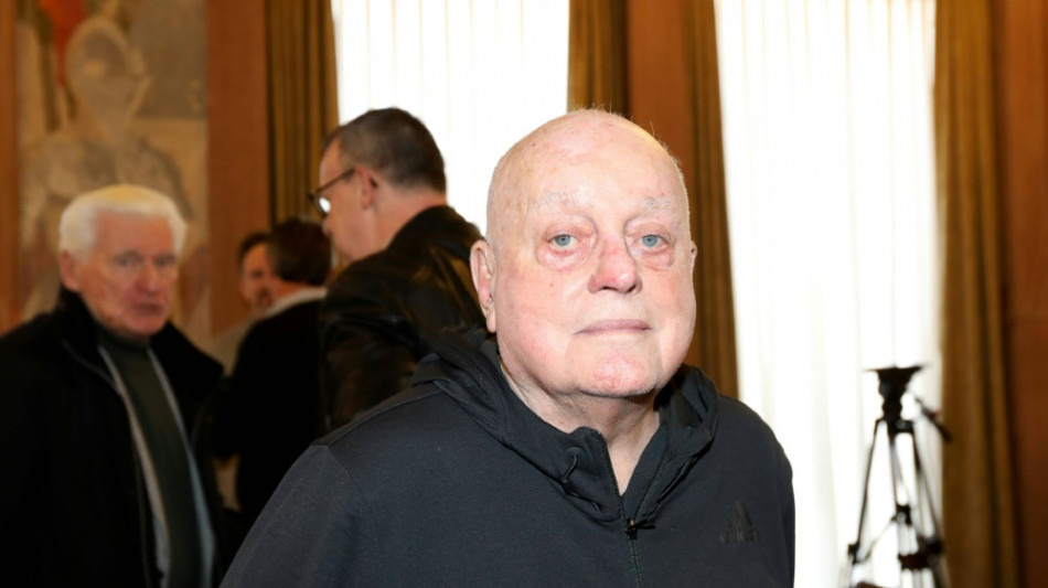 "Magier" Stenzel wird 90: "Nur Generalprobe f&uuml;r die 100"