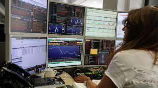 Borsa: Milano +0,46% con Leonardo, Buzzi e le banche