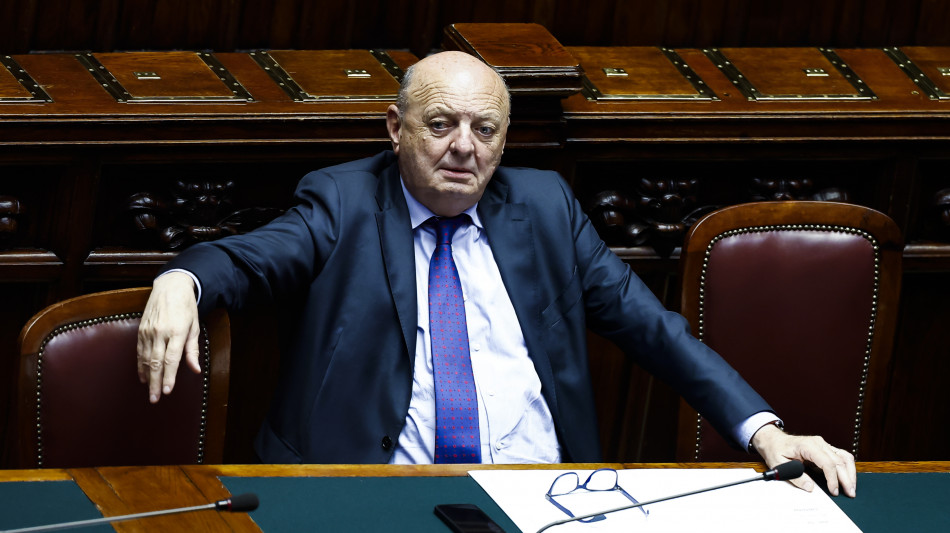 Pichetto, placare senso di minaccia dei territori su scorie