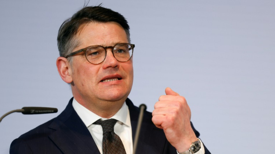 L&auml;nder wollen von Scholz Klarheit bei Asyl-Frage und Pflichtversicherung