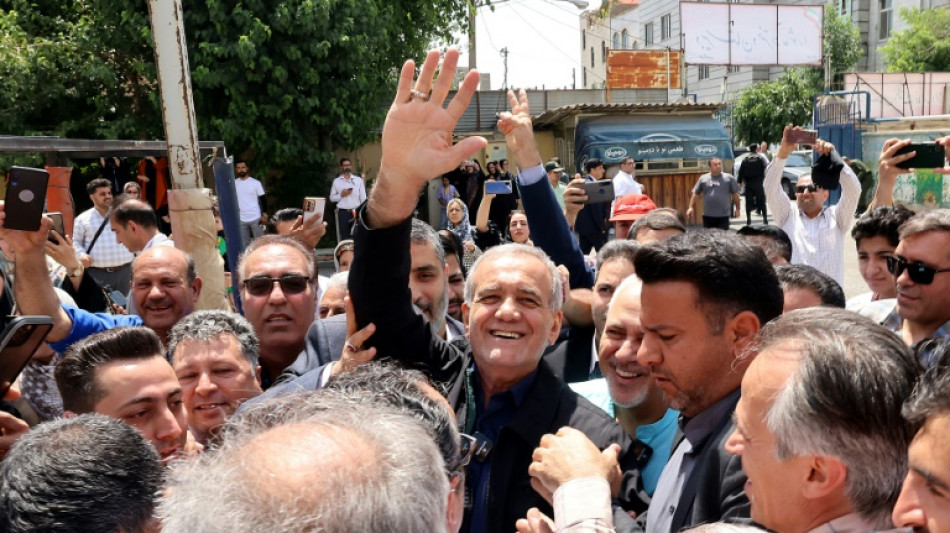 Nach Pr&auml;sidentenwahl im Iran: Reformer Peseschkian wirbt innenpolitisch um Vertrauen
