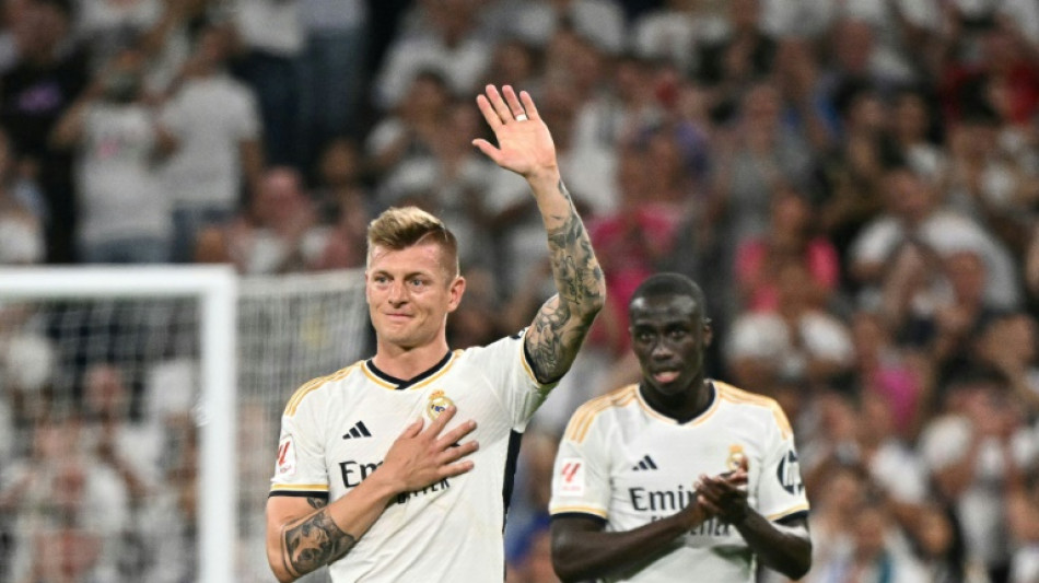 Real Madrid empata com Betis na rodada final do Espanhol; Bernab&eacute;u se despede de Kroos