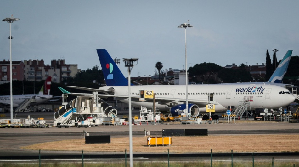 Otra aerol&iacute;nea espa&ntilde;ola suspende sus vuelos a Cuba