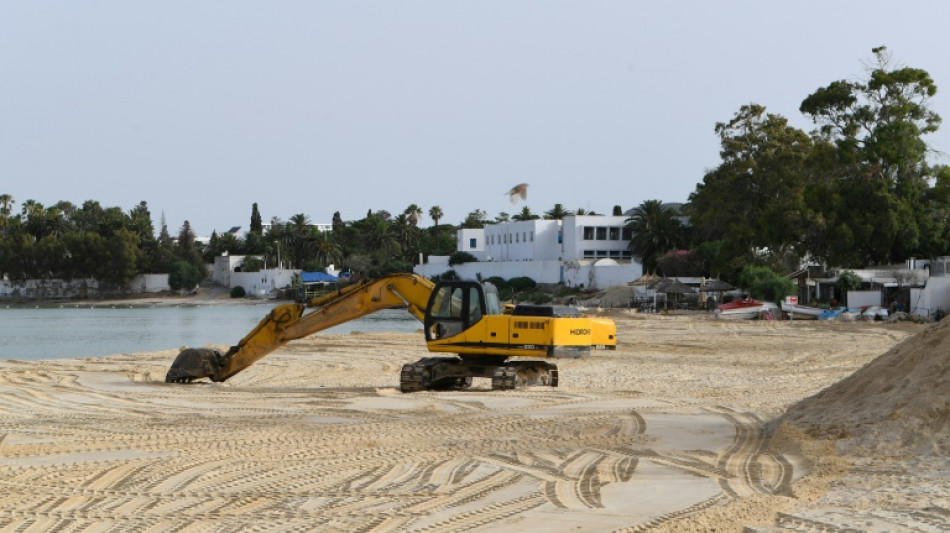 La erosi&oacute;n costera amenaza a las playas tur&iacute;sticas de T&uacute;nez
