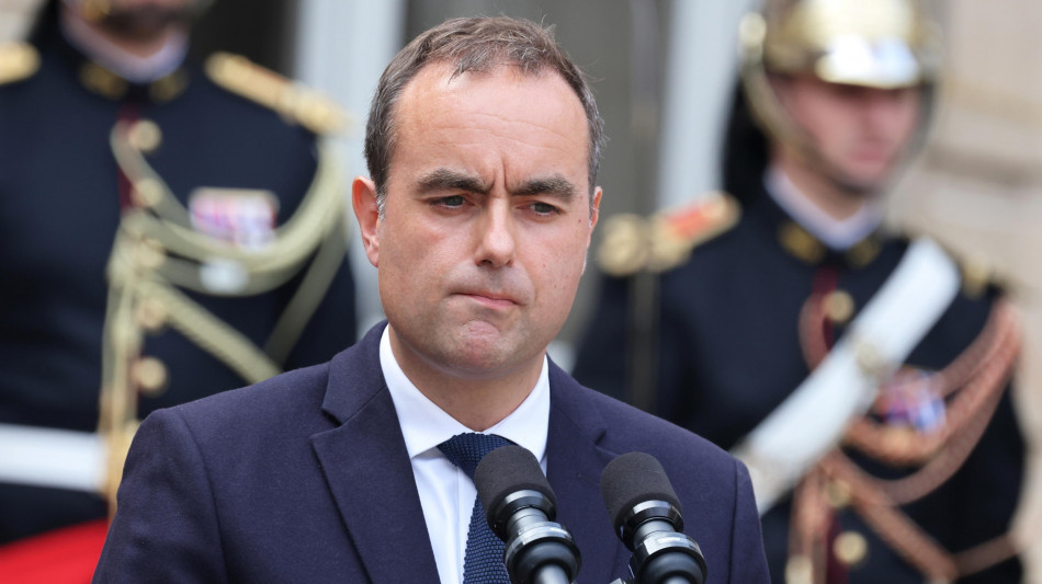 Premier francese Lecornu, proposte manovra entro fine settimana