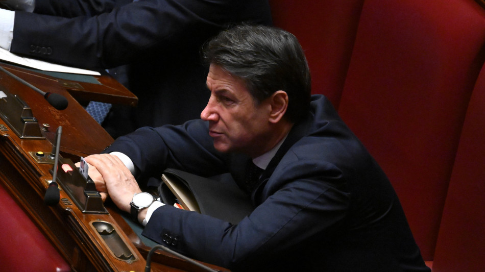 Conte, il governo &egrave; una vergogna, in Aula deve venire Meloni