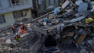Drei weitere Menschen in t&uuml;rkischem Erdbebengebiet aus Tr&uuml;mmern gerettet