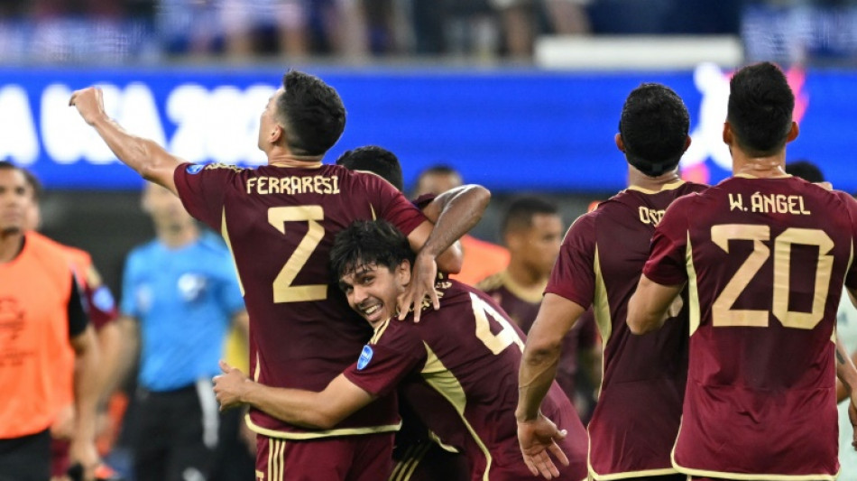Venezuela vence M&eacute;xico (1-0) e avan&ccedil;a &agrave;s quartas de final da Copa Am&eacute;rica