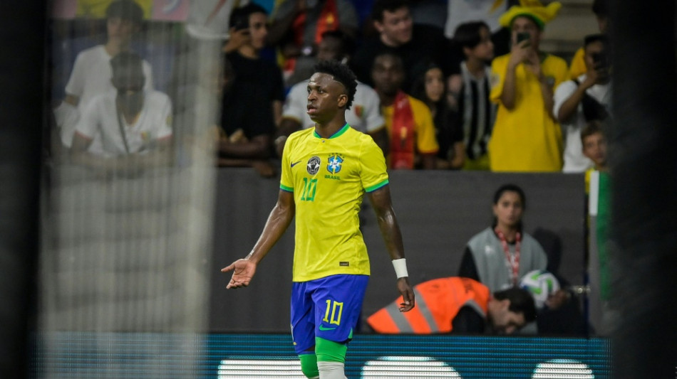 Brasilien in Schwarz - Vinicius klagt erneut &uuml;ber Rassismus