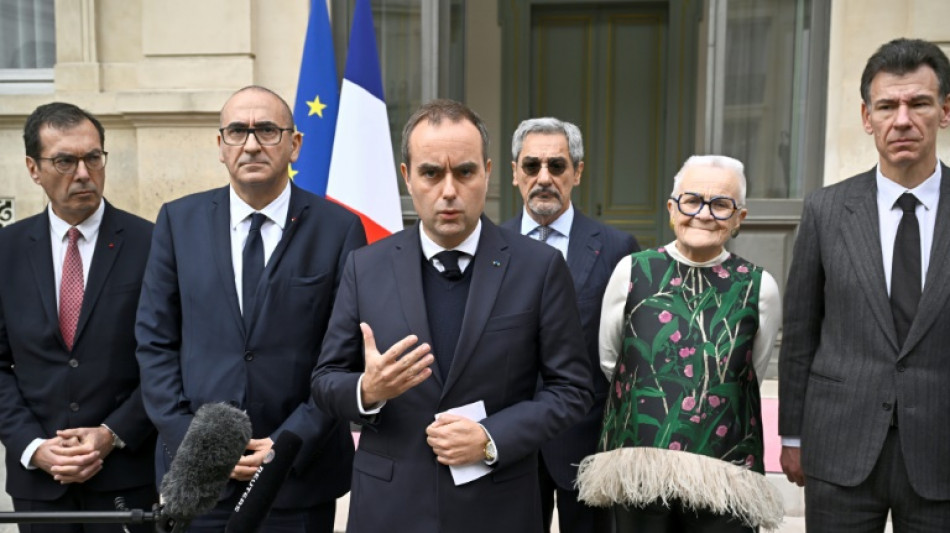 Violences: les premiers couvre-feux en vigueur, l'ex&eacute;cutif montre les muscles sur la r&eacute;ponse p&eacute;nale