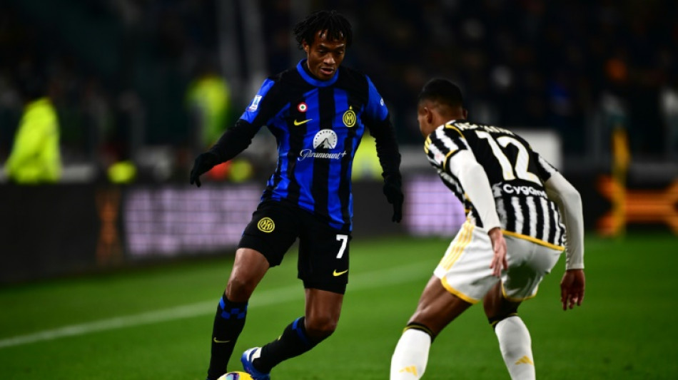 Cuadrado passa por cirurgia no tend&atilde;o de Aquiles e deve ficar afastado at&eacute; mar&ccedil;o
