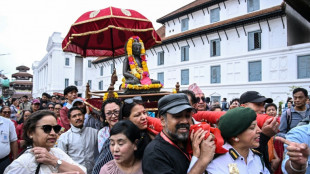 Nepal celebra la reinstalaci&oacute;n de una estatua de Buda, devuelta por EEUU