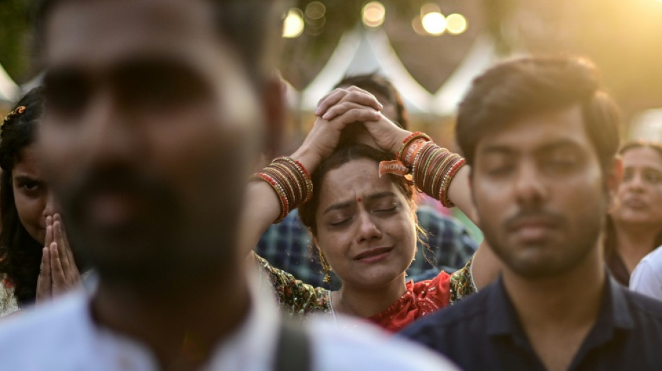 Hindu devotional clubbing sways India's youth