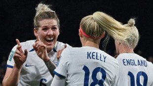 Inglaterra e Dinamarca vencem e avan&ccedil;am &agrave;s oitavas da Copa feminina