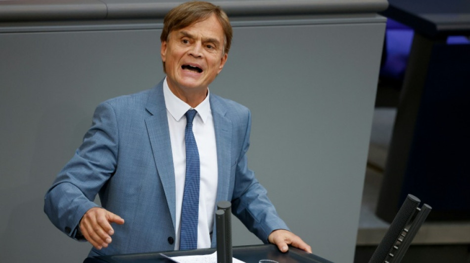 Auto von AfD-Politiker Baumann ausgebrannt - Bekennerschreiben der Antifa