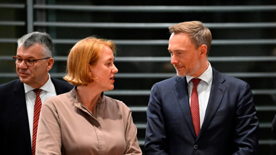 Lindner sauer: Gr&uuml;ne stoppen Gesetz gegen Finanzkriminalit&auml;t