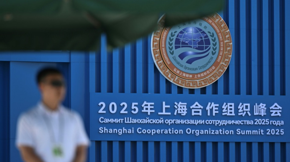 Poutine en Chine pour un sommet régional