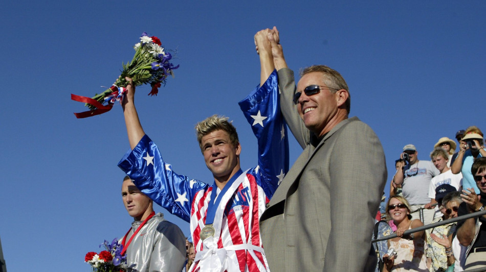 Nuoto: Cio, Gary Hall jr riavr&agrave; medaglie perse in incendio LA