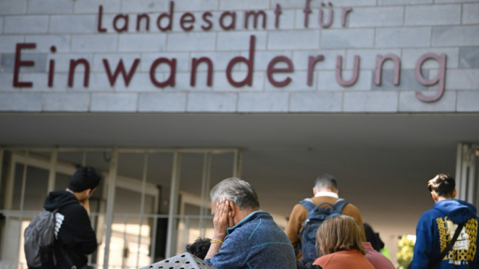 Zahl der Asylantr&auml;ge zieht im Januar wieder an