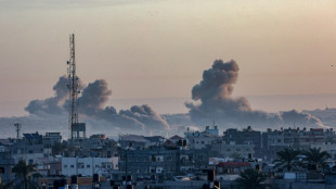 Gaza: de nouvelles frappes isra&eacute;liennes font pr&egrave;s de cent morts selon le Hamas 