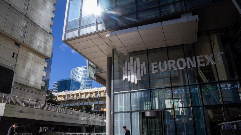 Borsa: l'Europa migliora con Wall Street, Milano +0,7%