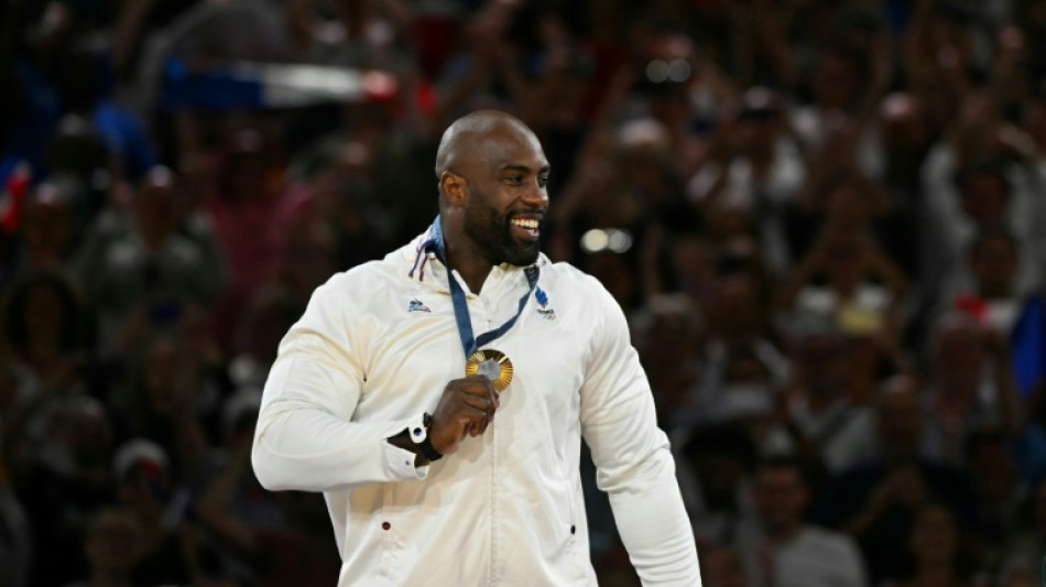Franc&ecirc;s Teddy Riner faz hist&oacute;ria no jud&ocirc; com 3&ordm; ouro ol&iacute;mpico na categoria acima de 100 kg