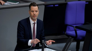 D&uuml;rr pocht f&uuml;r Haushalt weiter auf Einsparungen durch Ministerien