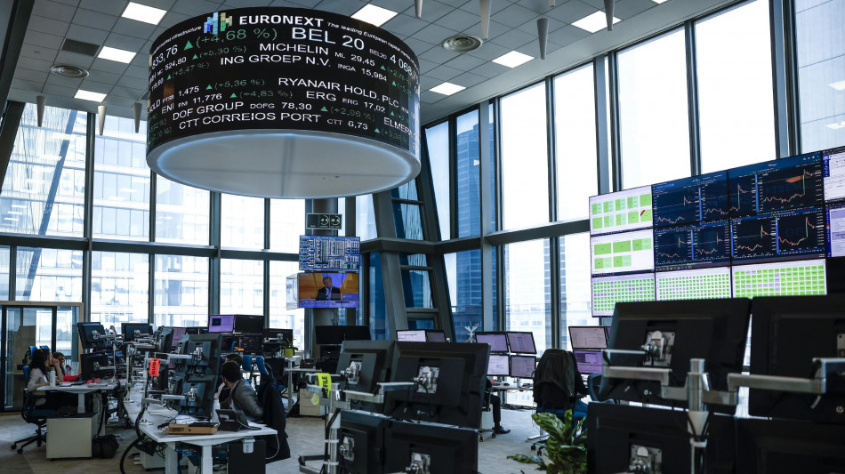 Borsa: l'Europa positiva guarda ai trattative sui dazi