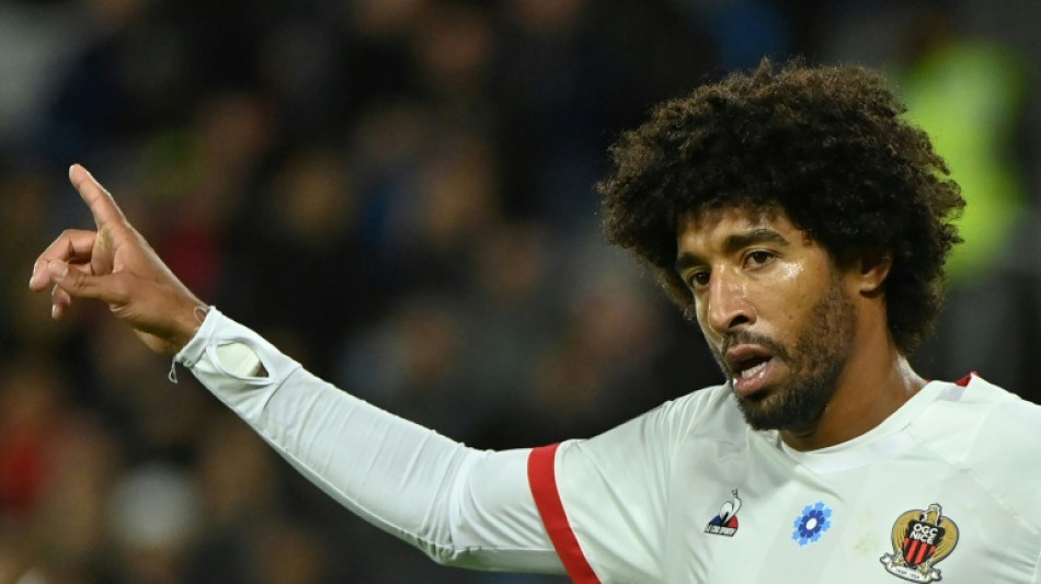 Aos 40 anos, zagueiro Dante renova com o Nice at&eacute; 2025