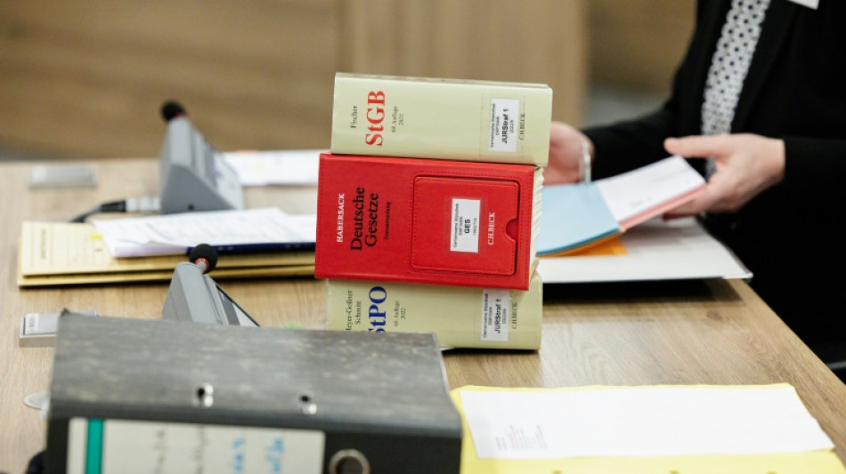 Vergewaltigungen von sedierter Frau gefilmt: Haftstrafe f&uuml;r Ehemann in Aachen