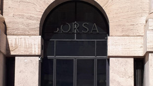 Borsa: Milano in picchiata a -5%, banche in profondo rosso