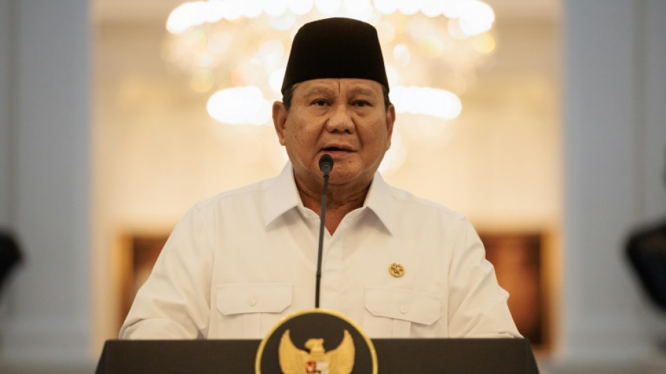 Indonésie: Prabowo tente de répondre aux revendications mais affiche la fermeté