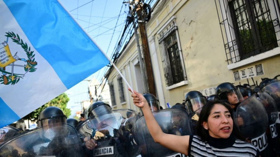 Guatemalas Parlament verz&ouml;gert Vereidigung von gew&auml;hltem Pr&auml;sidenten Ar&eacute;valo