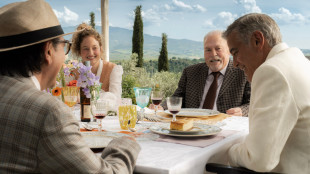 A Jay Kelly il 'Cast Capri Ensemble Award'