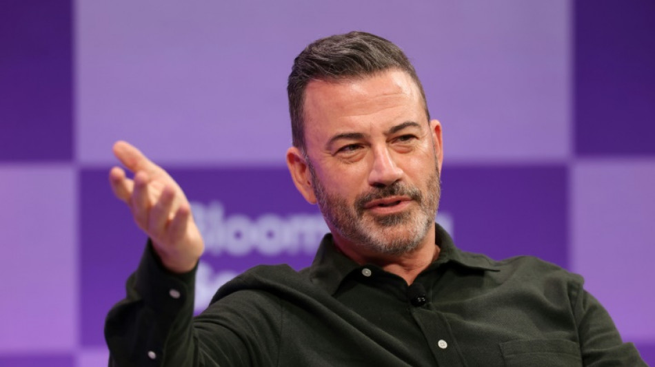 El humorista Jimmy Kimmel extiende su contrato con ABC por un a&ntilde;o m&aacute;s