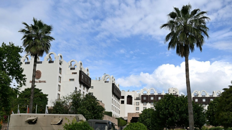 La delegaci&oacute;n iran&iacute; llega a Pakist&aacute;n antes de las negociaciones con EEUU