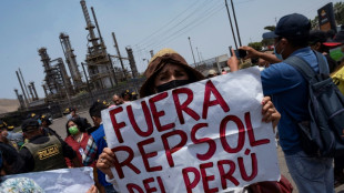Demandan en Perú a española Repsol por USD 4.500 millones por derrame de crudo