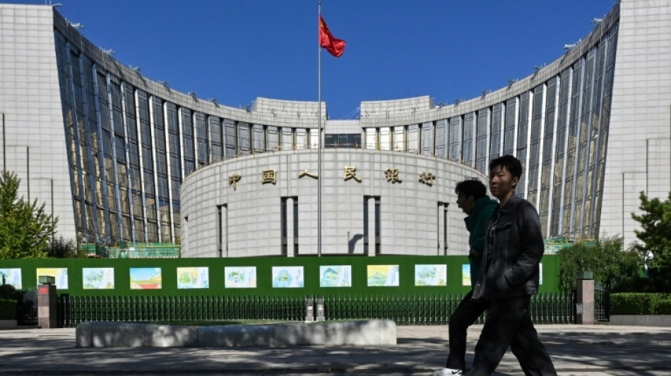 El banco central de China reduce a mínimos históricos dos tasas de interés clave