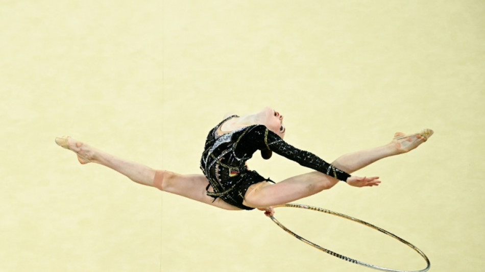 Alem&atilde; Darja Varfolomeev conquista o ouro individual na gin&aacute;stica r&iacute;tmica em Paris