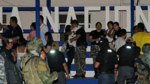 Equateur: les mutins en prison lib&egrave;rent tous leurs otages