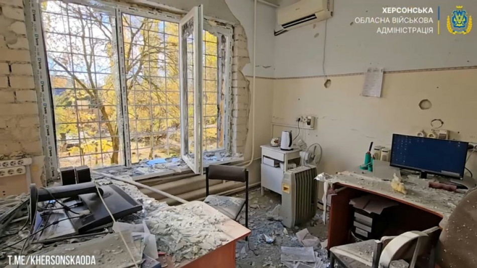 Ukraine meldet neun Verletzte bei russischem Angriff auf 
Kinderkrankenhaus