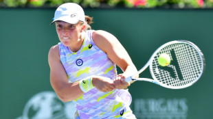 Swiatek rallies past Kerber to book Indian Wells quarter-final berth