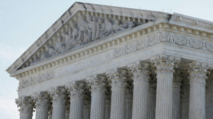Trump ataca Suprema Corte por bloquear expulsão de imigrantes