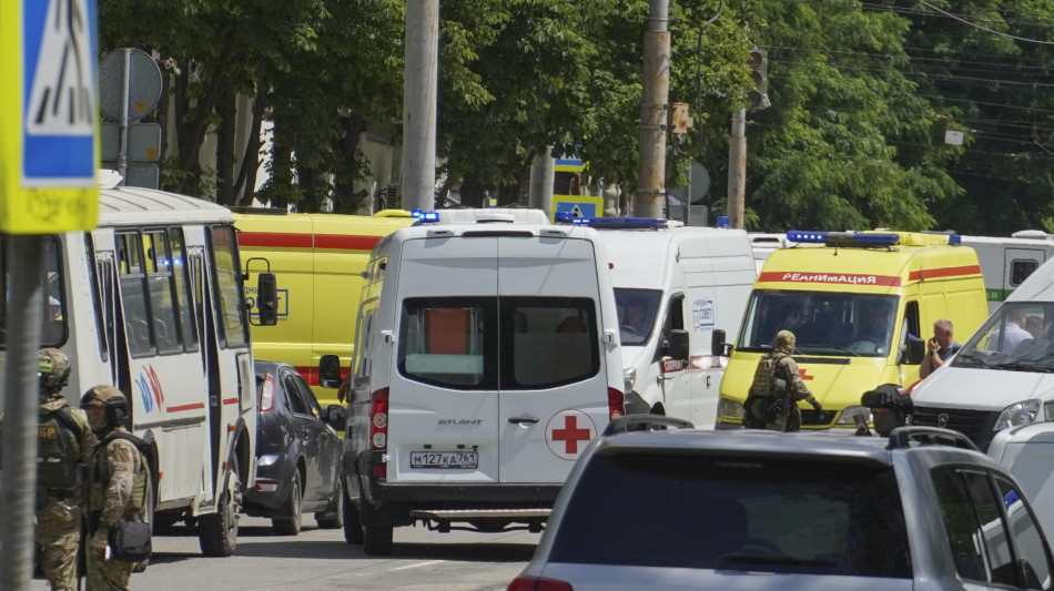 Attacco con droni colpisce una nave russa a Rostov, due morti